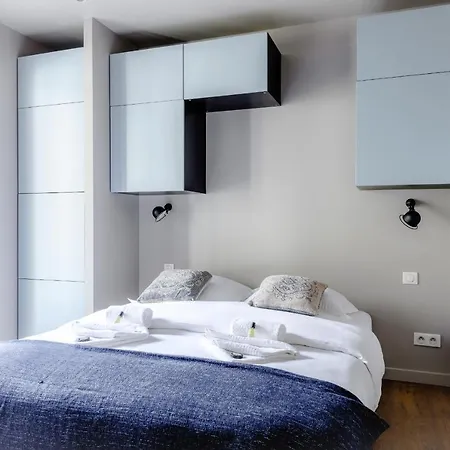 Comfortable Next To Malesherbes - Very Calm